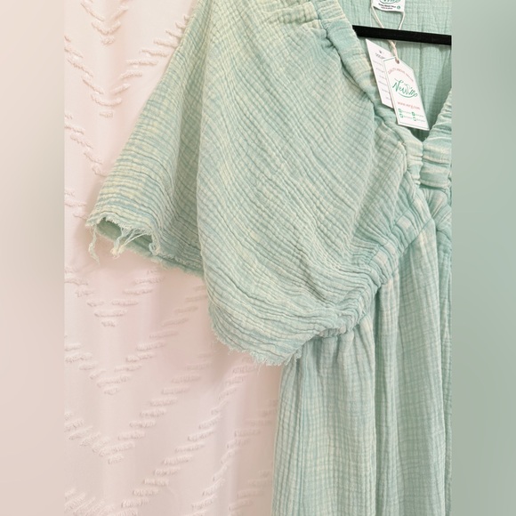 🆕 Very J Mineral Wash Sage Green Dress - Picture 3 of 5